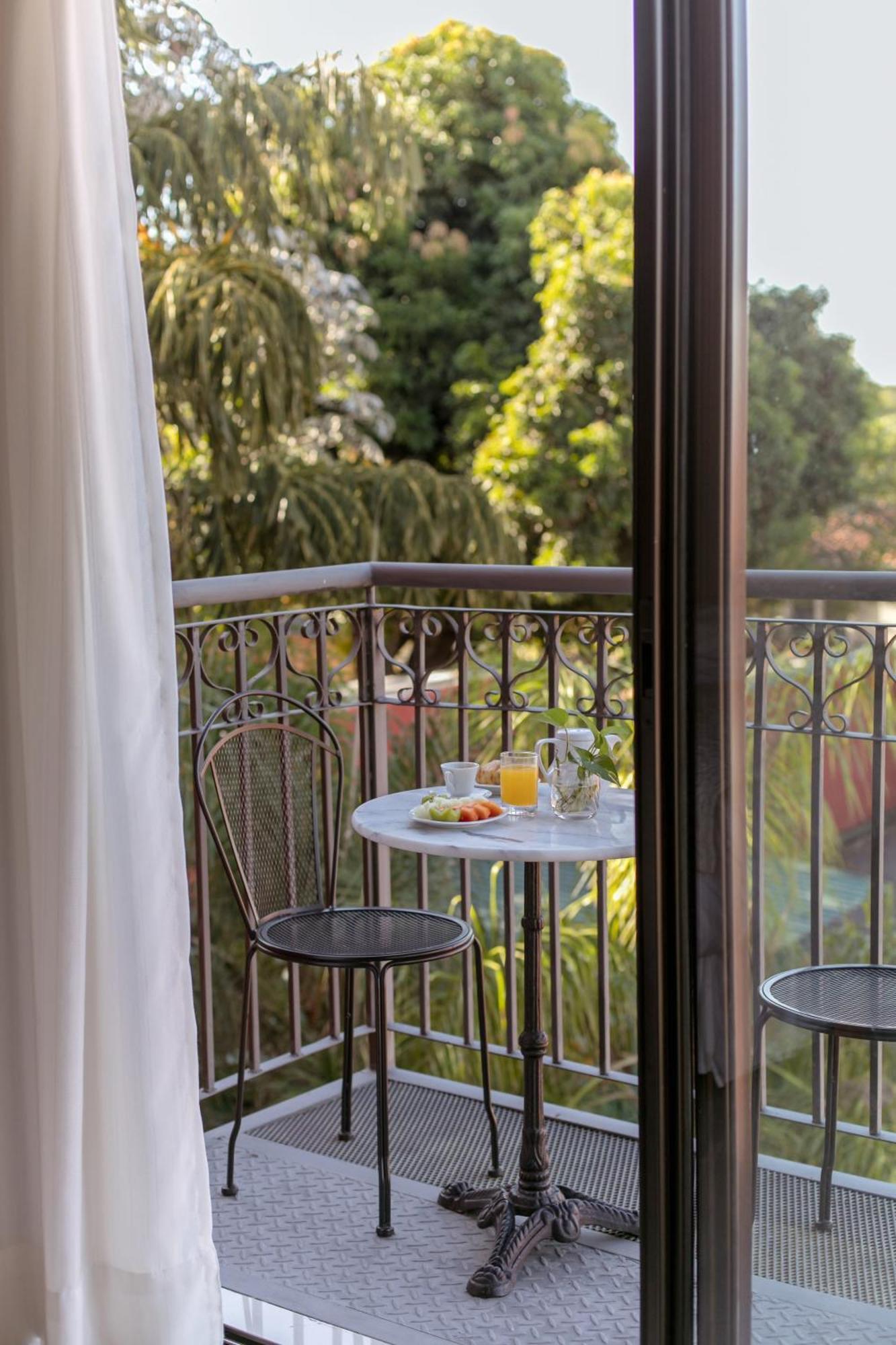 Las Lomas Casa Hotel Asunción Esterno foto