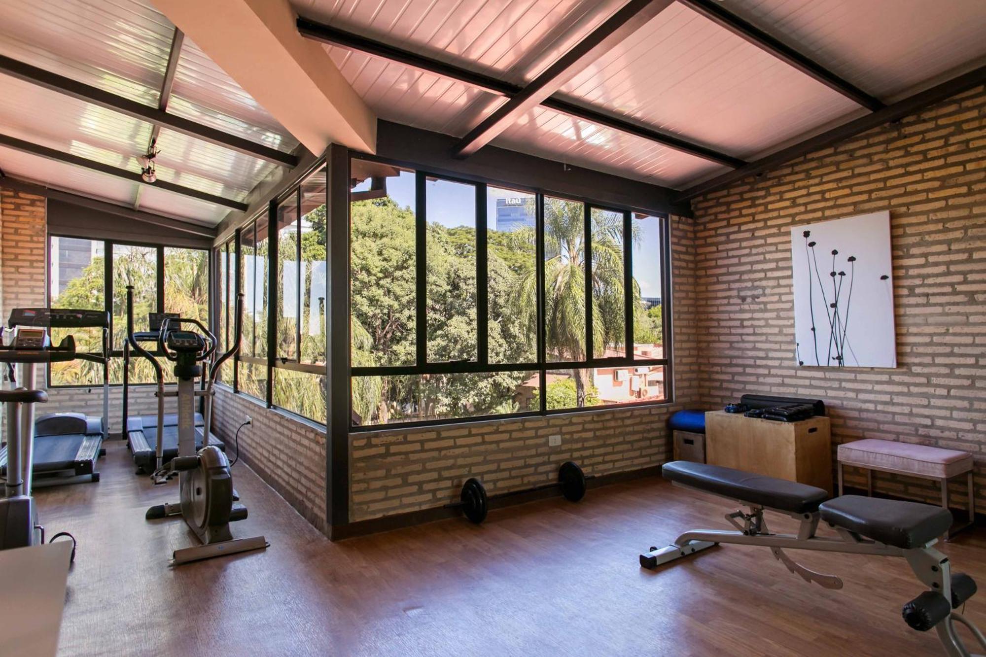 Las Lomas Casa Hotel Asunción Esterno foto