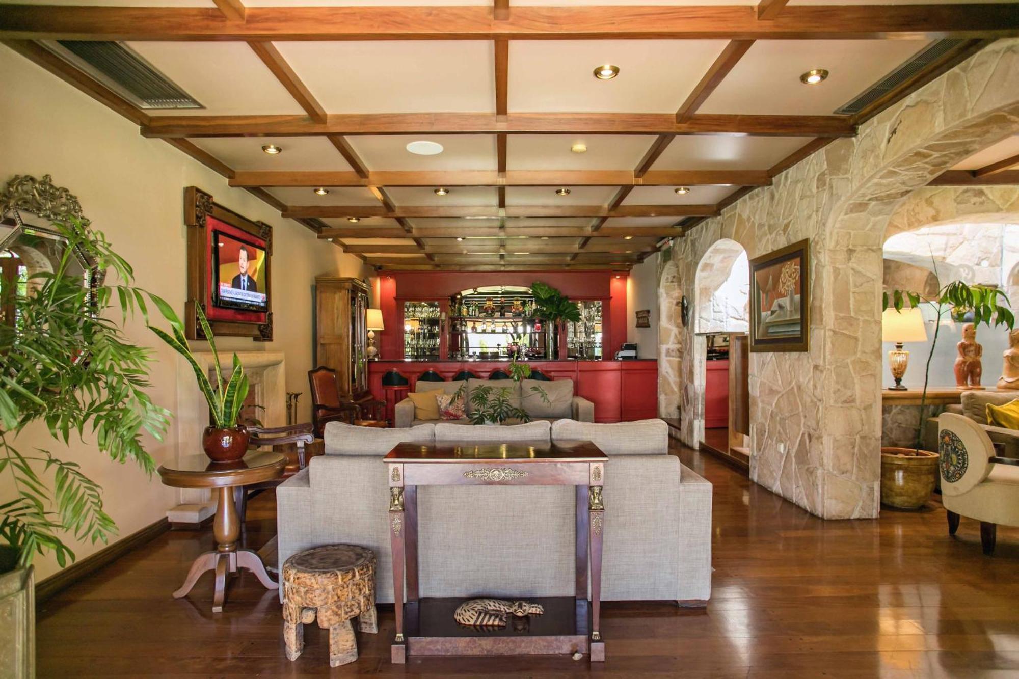 Las Lomas Casa Hotel Asunción Esterno foto